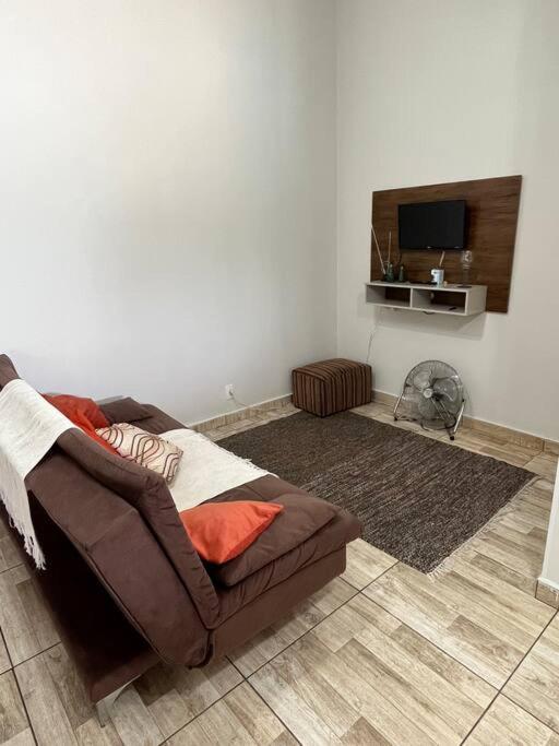 Casa Com Piscina Em Condominio Fechado Агуас-ди-Линдоя Экстерьер фото